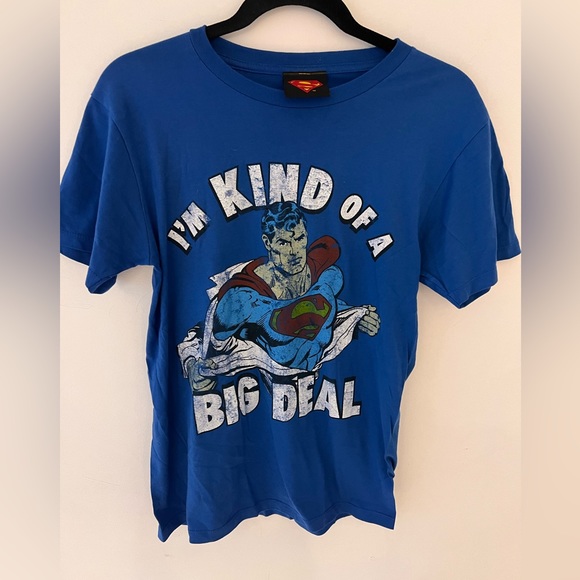 DC Superman t-shirt - Picture 2 of 3